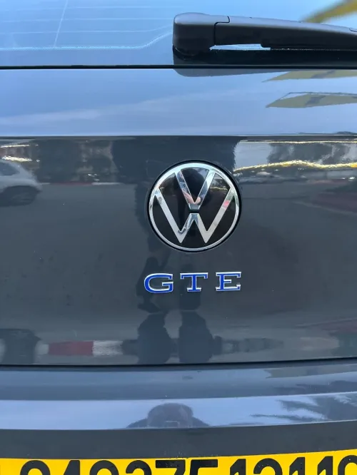 Volkswagen Golf 8 2021 GTE