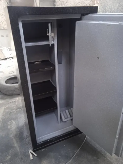 Armoires fortes et coffres forts 
