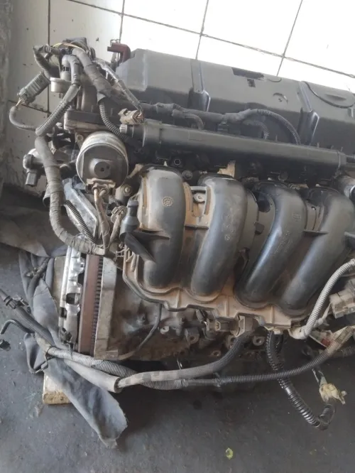Moteur peugeot 207 1.6 vti 