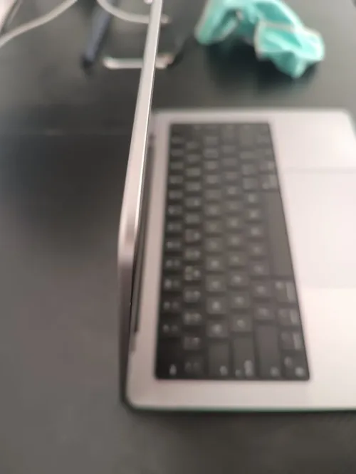 macbook m2 max - peut accomplir presque tout
