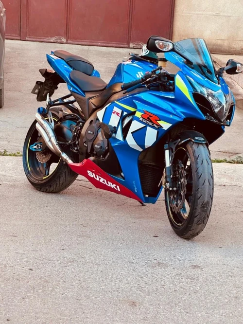 Suzuki L5 2015
