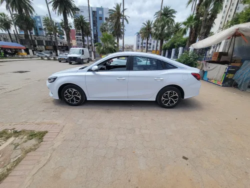 MG MG5 2025 