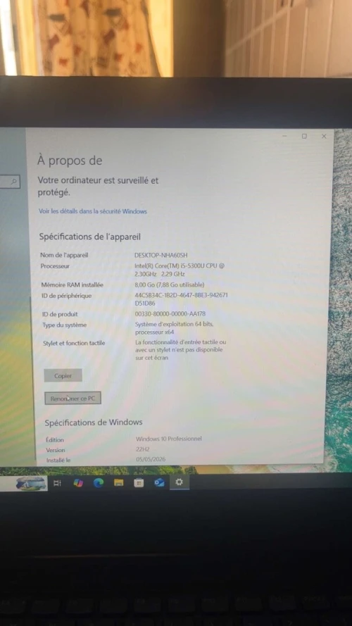 Dell i5 128 gb 8 gb ram avec chargeur original