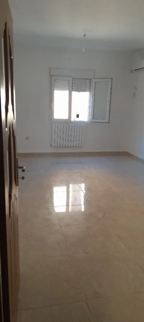 Location Appartement F3 Tipaza Kolea