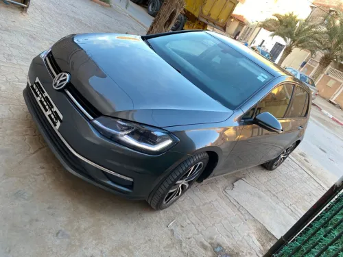 Volkswagen Golf 7 2019 DRIVE