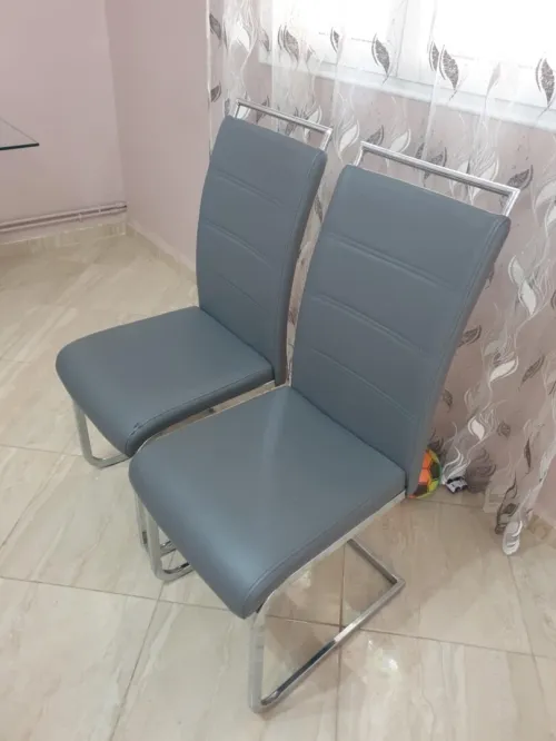 2 chaises 