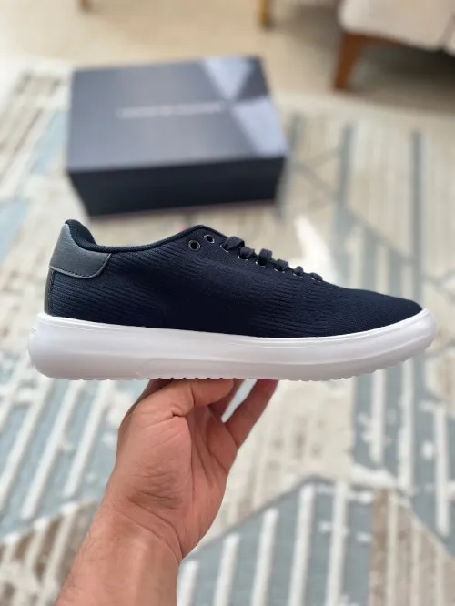 Tommy Hilfiger P42