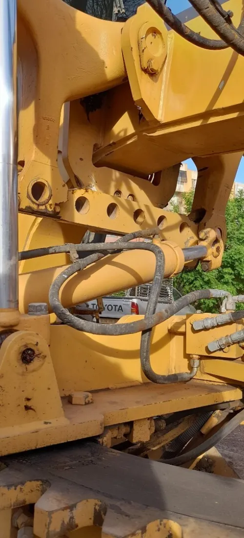نيفلاز Niveleuse Champion 720A VHP series VI 