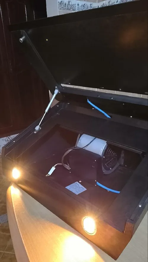 Hotte condor 90 cm fabriqué en Pologne toute neuve jamais utilisé