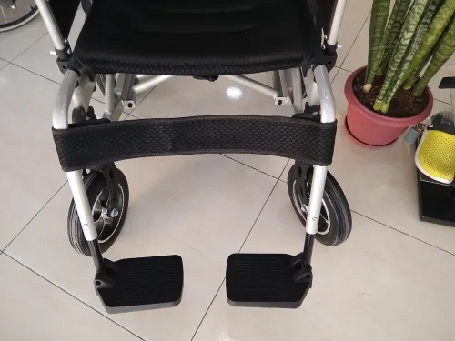 Fauteuil Roulant electrique  كرسي متحرك كهربائي