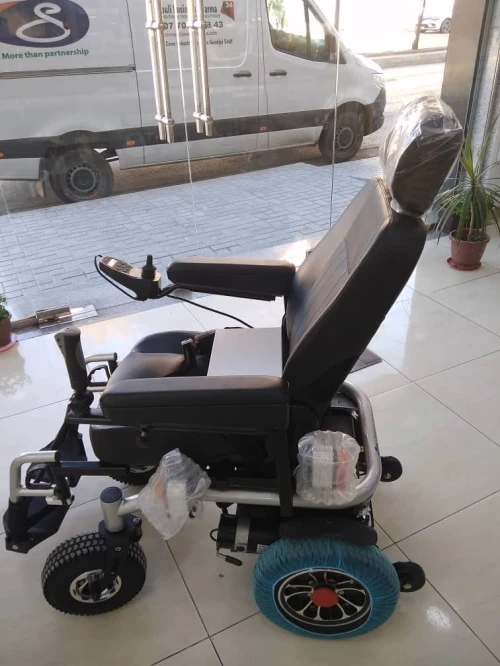 Fauteuil roulant électrique LUXE. كرسي متحرك