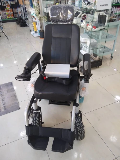 Fauteuil roulant électrique LUXE. كرسي متحرك