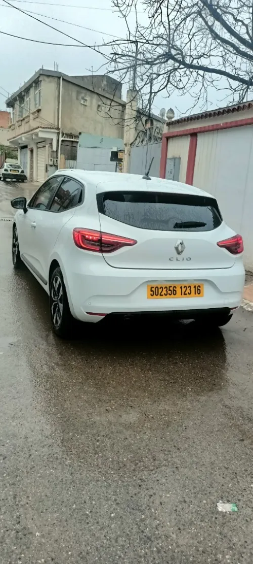 Renault Clio 5  2023 Evolution