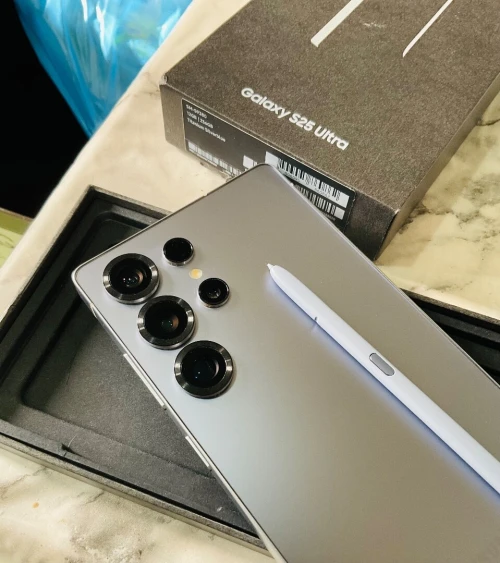 Samsung S25 ultra titanium blue