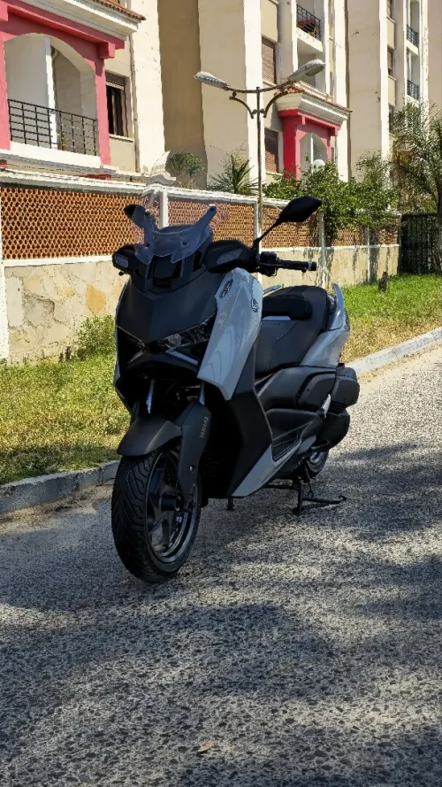 Yamaha Xmax Tech max plus 2025