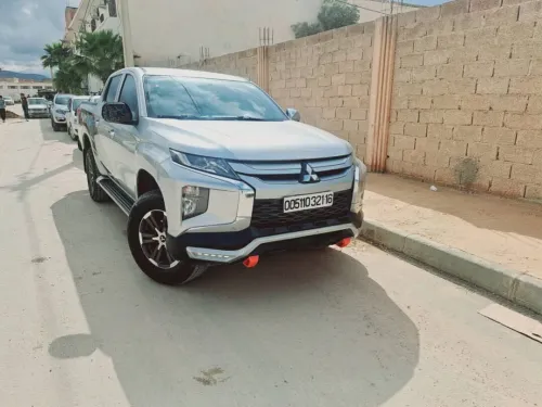 Mitsubishi L200 2021 Doube cabine Evolution