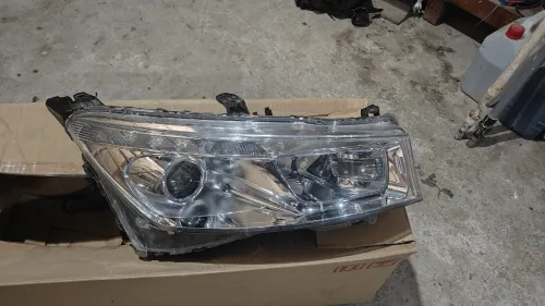 Phares 4008 Peugeot