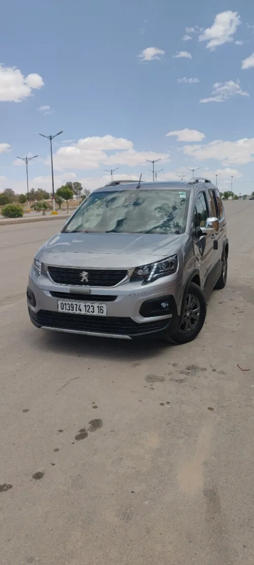 Peugeot Rifter 2023 Allure