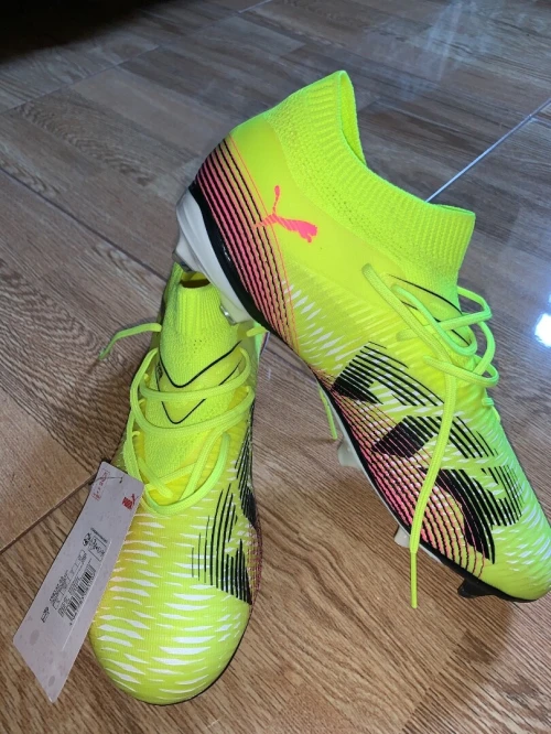 Soulier élite puma pointure 42