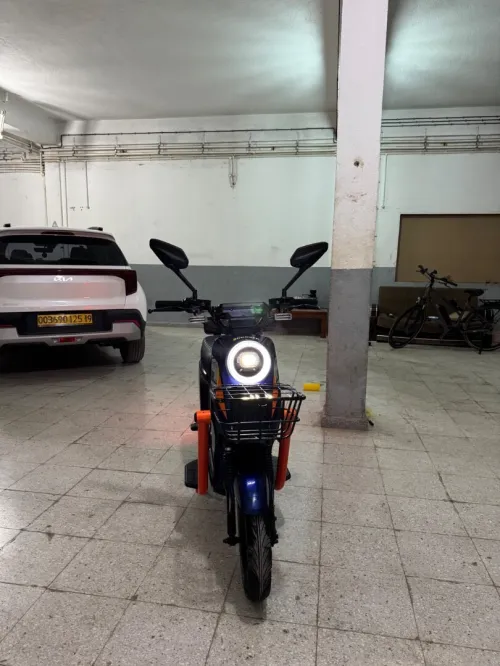 Scoozer Moto électrique scoozer x9 