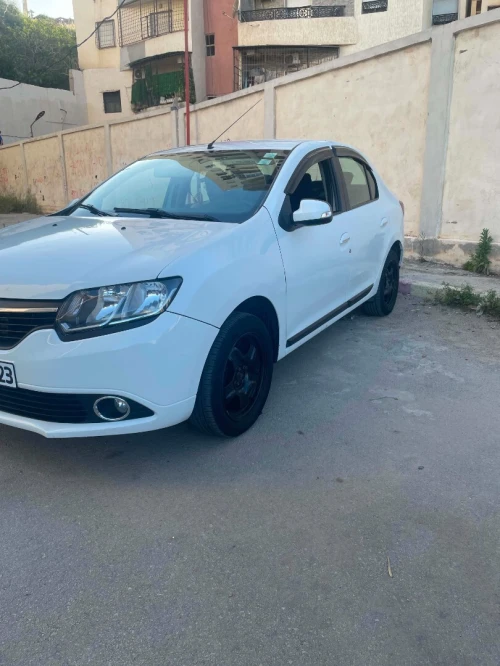 Renault Symbol 2015 Extrême