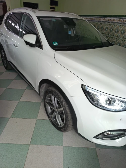 MG ZS 2023 HS