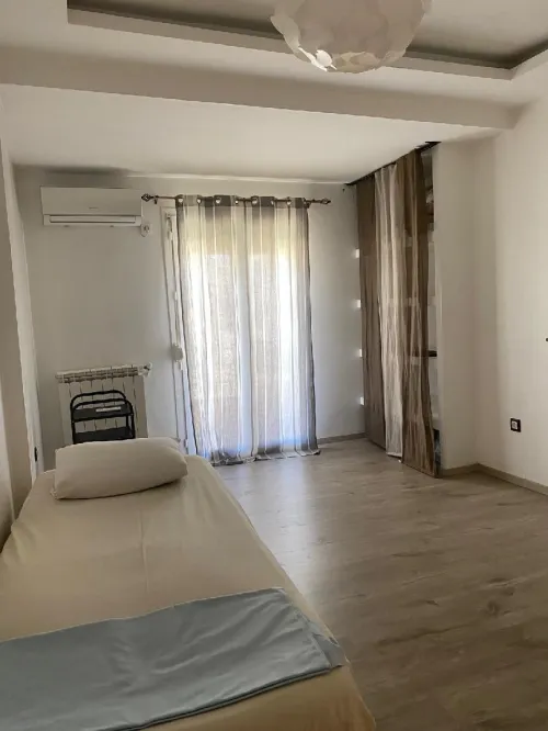 Location vacances Appartement F3 Alger Birkhadem