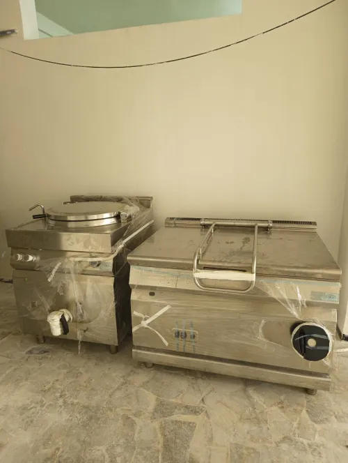 Sauteuse et bain marie professionnel 