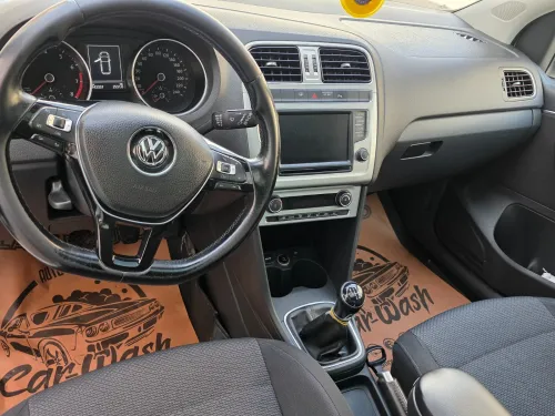 Volkswagen Polo 2016 Carat