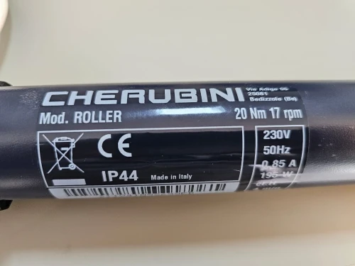 Moteur tubulaire pour volet roulant / محركات ستائر النوافذ CHERUBINI
