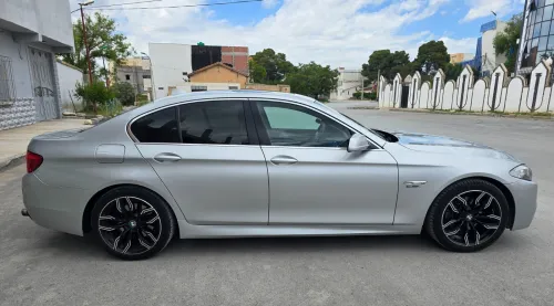 BMW Série 5 2015 F10 520d