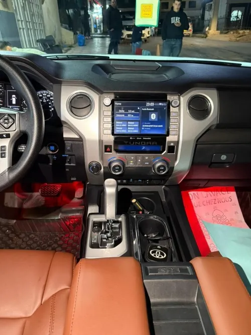 Toyota Tundra v8 5.7l 2021 SR5