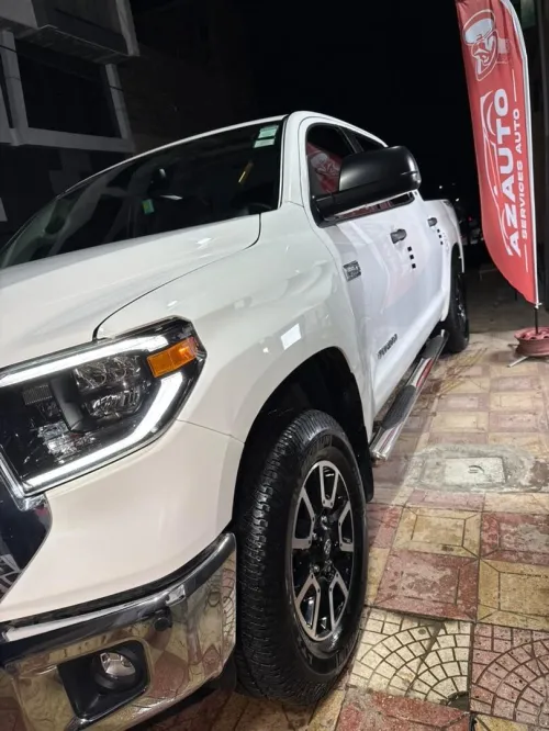 Toyota Tundra v8 5.7l 2021 SR5