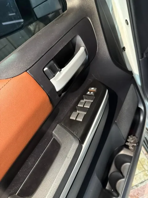 Toyota Tundra v8 5.7l 2021 SR5