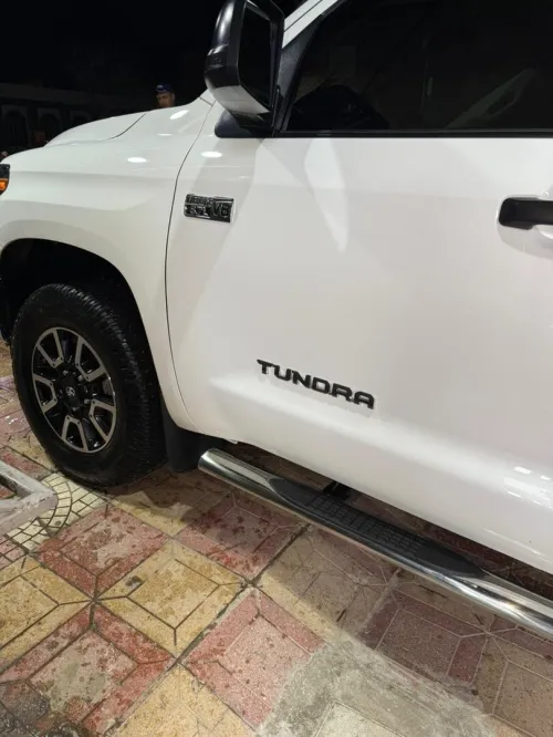 Toyota Tundra v8 5.7l 2021 SR5