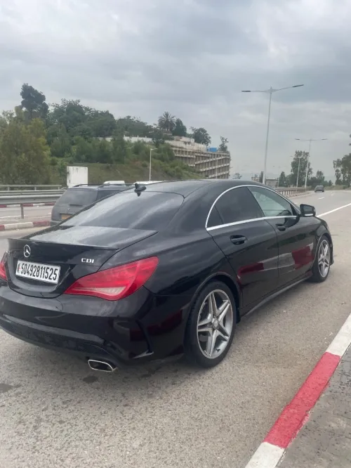 Mercedes CLA 2015 Coupé Exclusif + AMG 