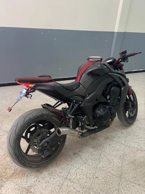 Kawasaki Z1000R 2016