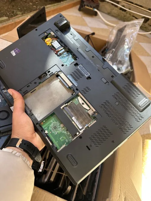 VENTE CARTE MÈRES LAPTOP LOTS & DÉTAIL