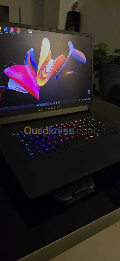 ALIENWARE M17 R5 