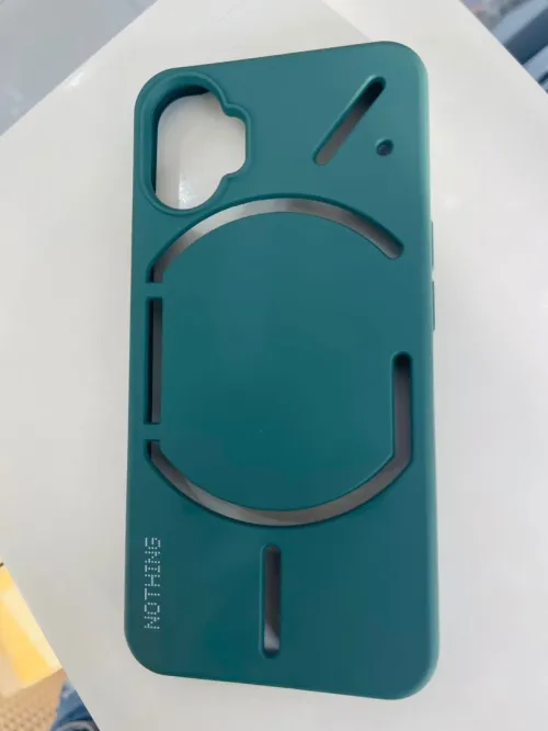 Coque nothing 1