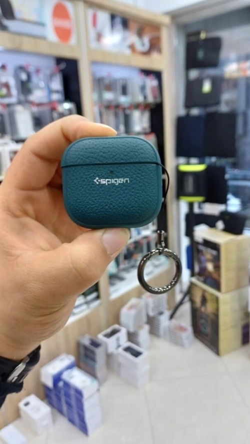 Coque spigen AirPods 4