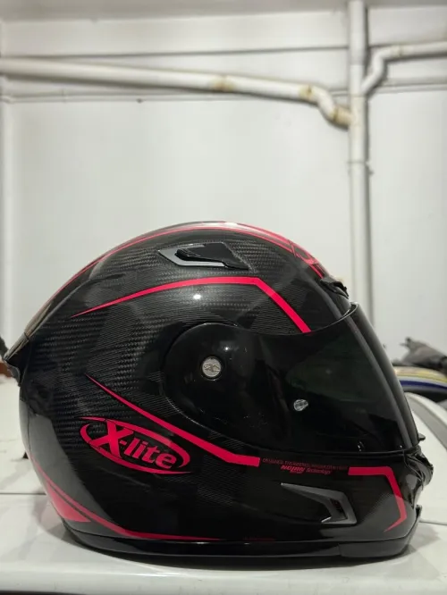 Casque xlite ultra carbon