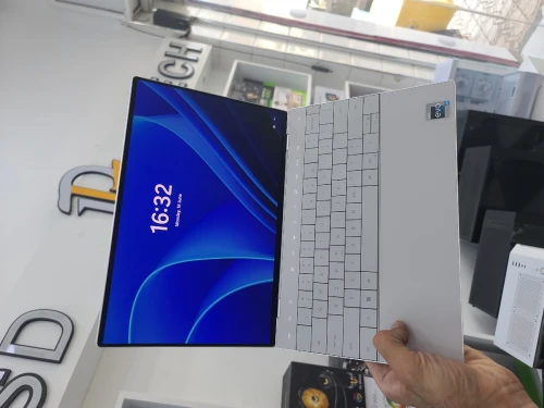 Dell xps