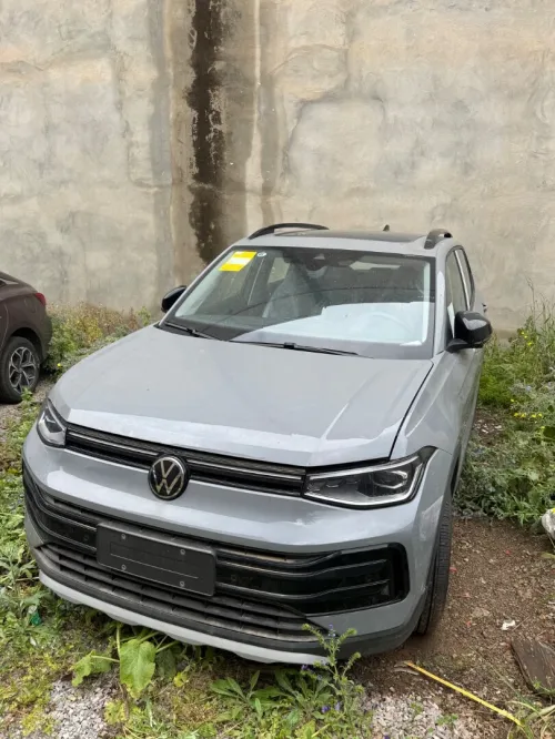 Volkswagen Tahru 2025 Xr