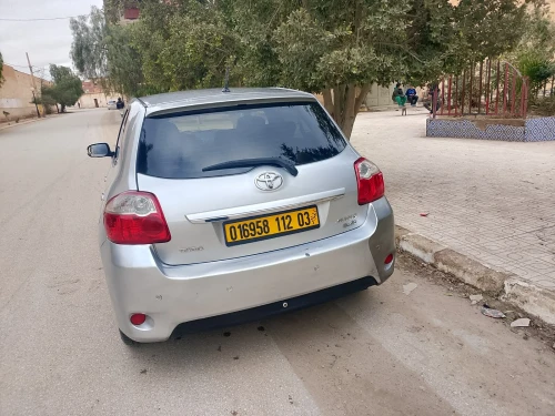 Toyota Auris 2012 Dynamique +