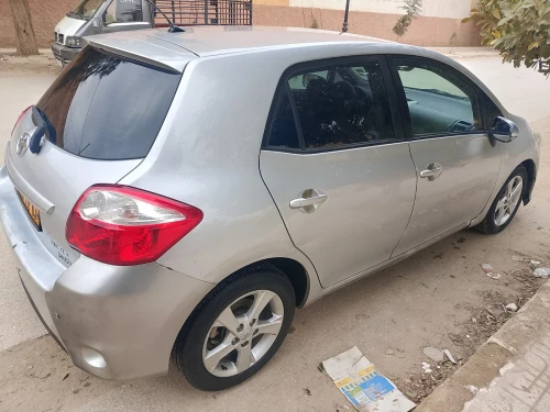 Toyota Auris 2012 Dynamique +