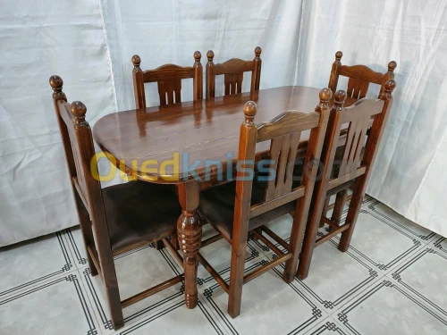 Table 6 chaises ovale 