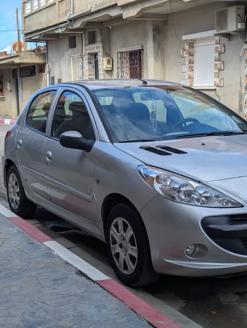 Peugeot 206 Plus 2013 generation