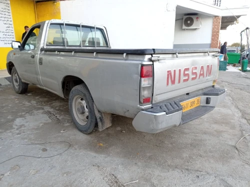 Nissan Pickup 2009 Pickup