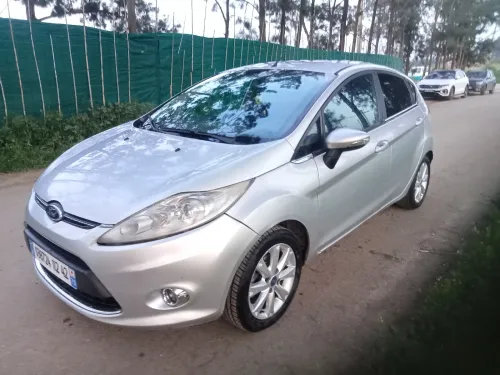 Ford Fiesta 2012 Titanium Sport pack